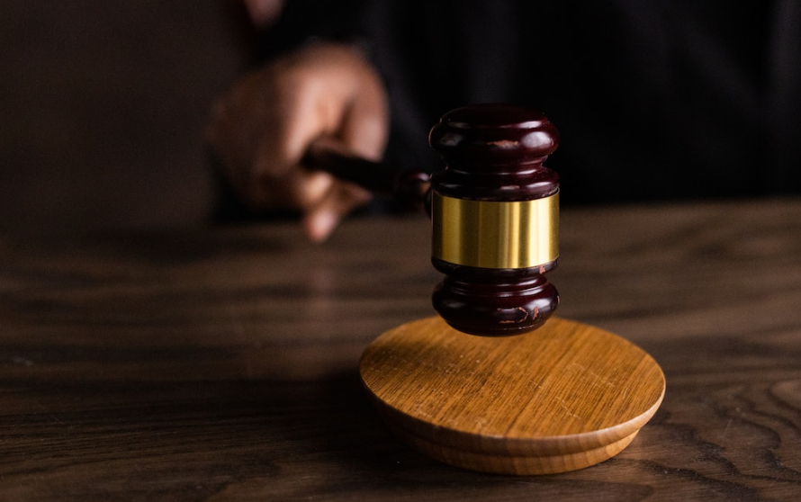 A Demand to Commence Suit May Shorten Your Deadline