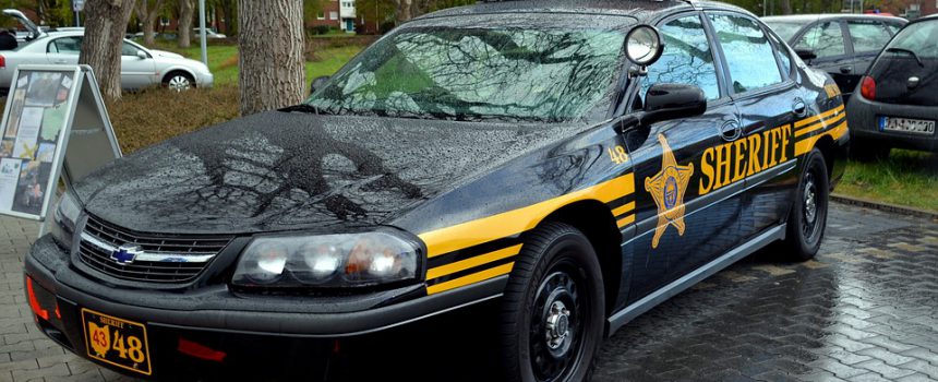 sheriff service or publicly post